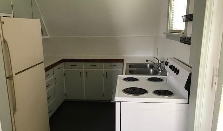 2200 5 Gier, Adrian, MI 49221 - 1 Beds, 1 Bath