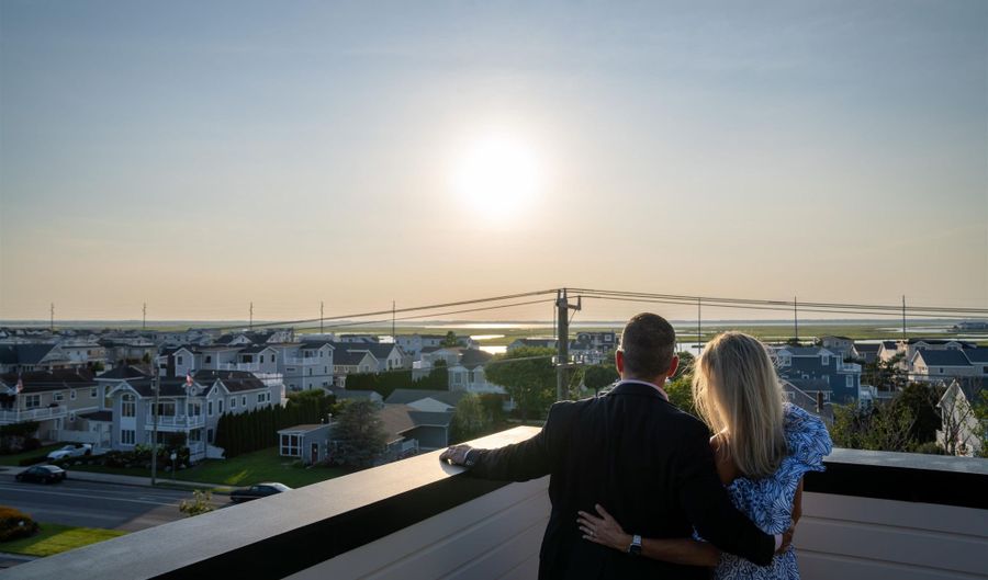 5499 Dune Dr, Avalon, NJ 08202 - 6 Beds, 7 Bath