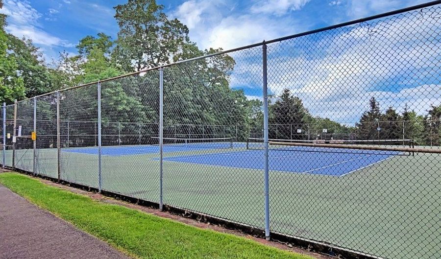 29 Encampment Dr, Bedminster, NJ 07921 - 2 Beds, 2 Bath