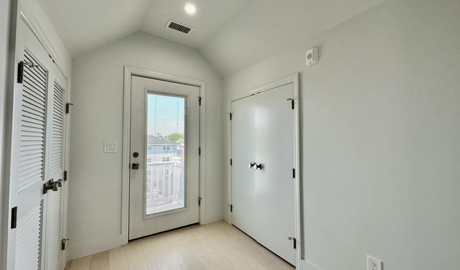 1000 Grand Ave 3, Asbury Park, NJ 07712 - 2 Beds, 1 Bath