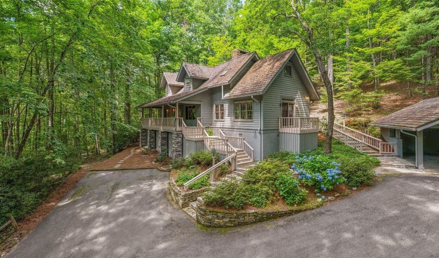 240 Upper Ridge Rd, Glenville, NC 28736 - 3 Beds, 4 Bath