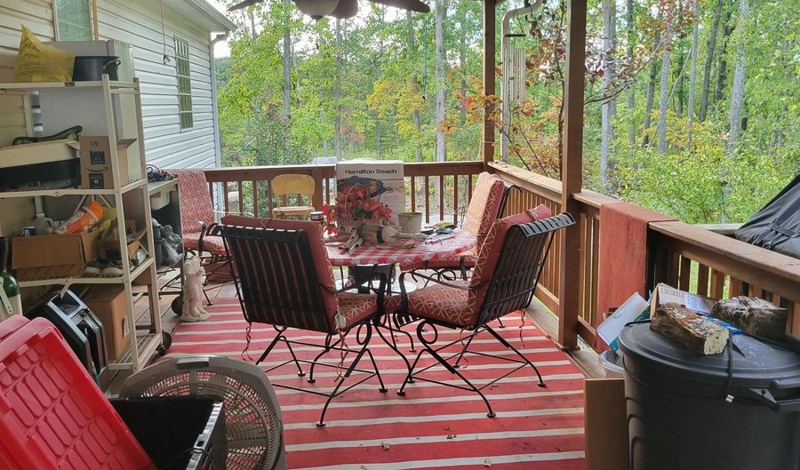 266 Carmel Ln, Albany, KY 42602 - 3 Beds, 2 Bath