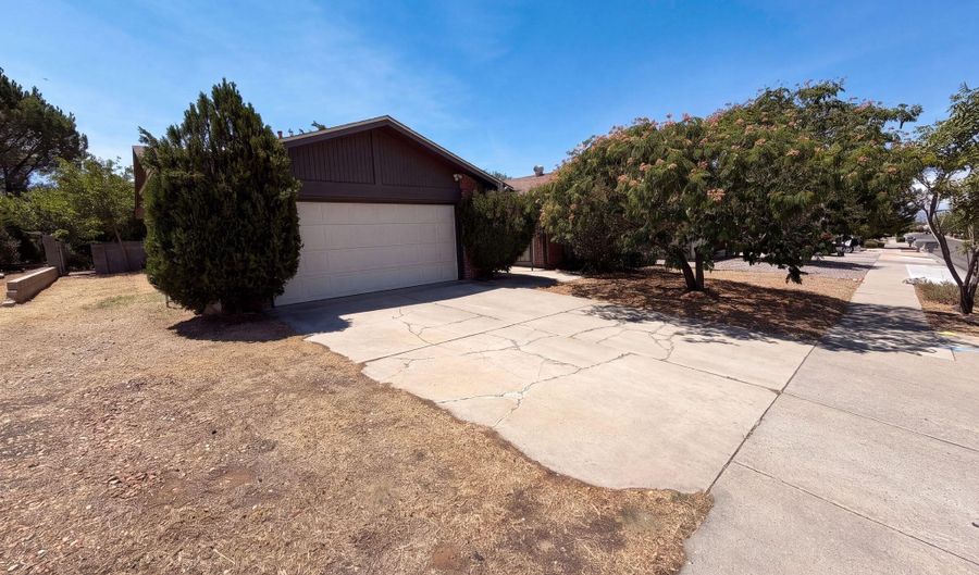 6908 Welton Dr NE, Albuquerque, NM 87109 - 4 Beds, 2 Bath