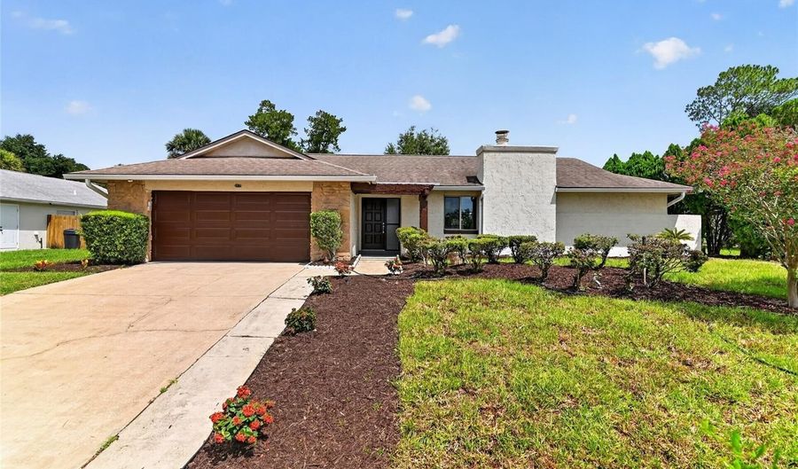 3179 FOXWOOD Dr, Apopka, FL 32703 - 4 Beds, 2 Bath