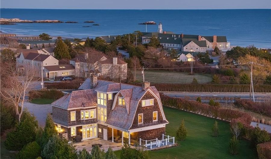 150 Boston Neck Rd, Narragansett, RI 02882 - 6 Beds, 7 Bath