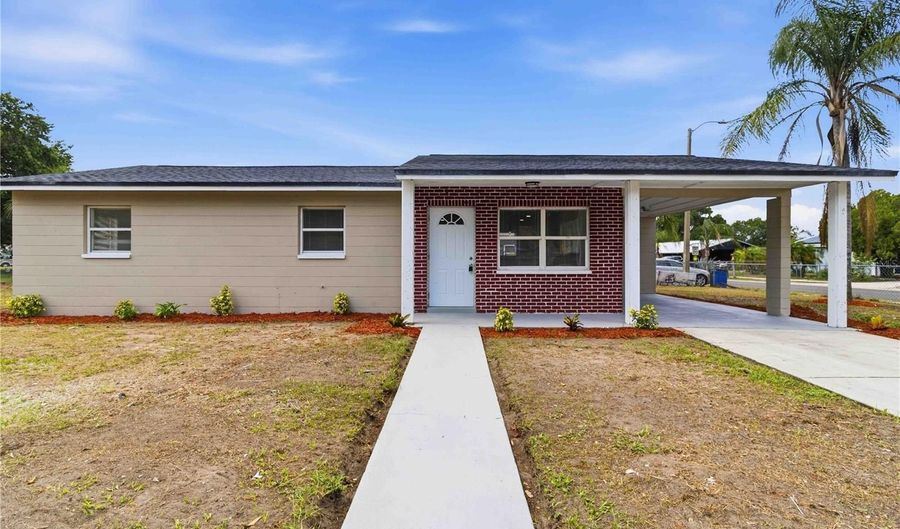 1533 SW MARTIN LUTHER KING JR St, Arcadia, FL 34266 - 3 Beds, 2 Bath