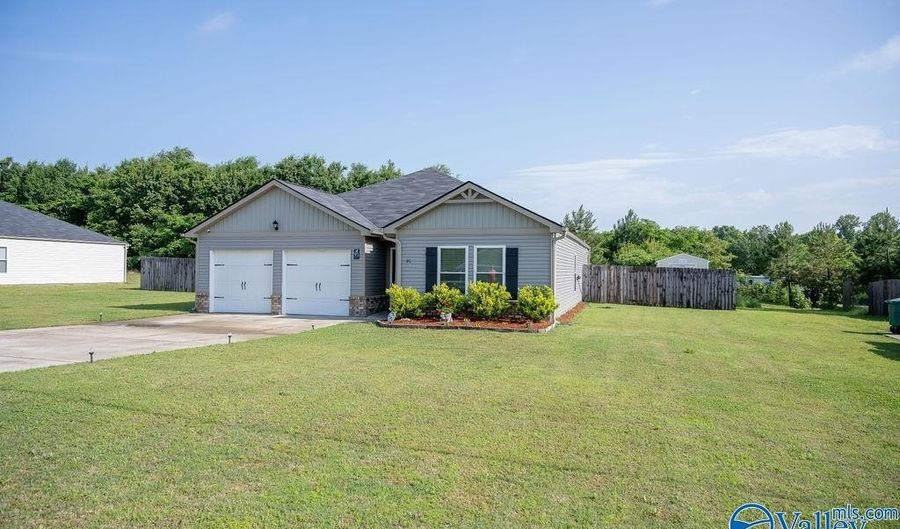 91 Leisure Ln, Arab, AL 35016 - 3 Beds, 2 Bath