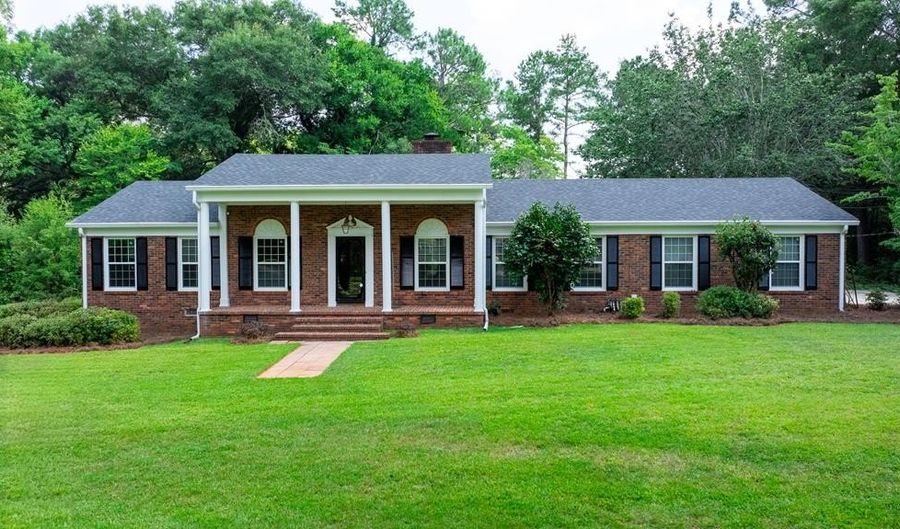 3202 Old Dawson Rd, Albany, GA 31707 - 3 Beds, 2 Bath