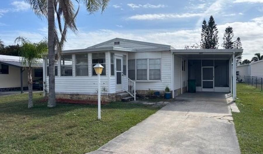 960 Cashew Cir, Barefoot Bay, FL 32976 - 2 Beds, 2 Bath