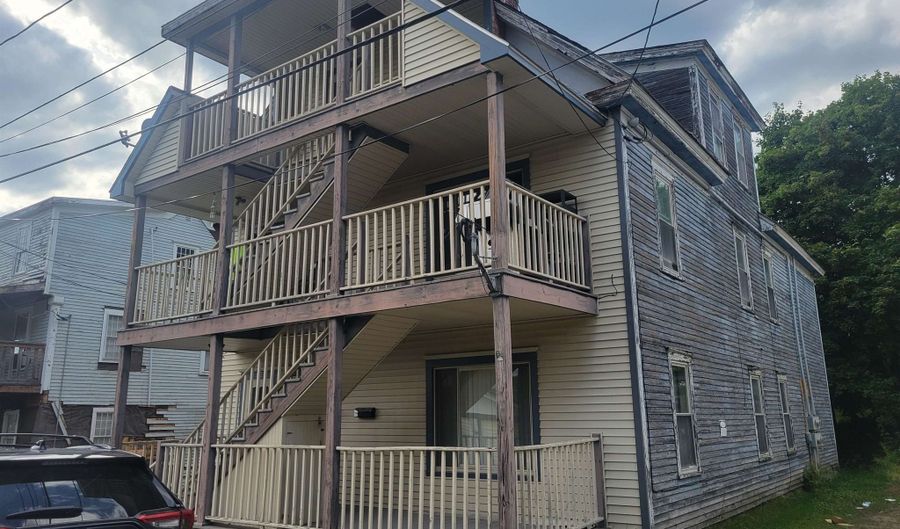 185 Park St, Berlin, NH 03570 - 0 Beds, 0 Bath