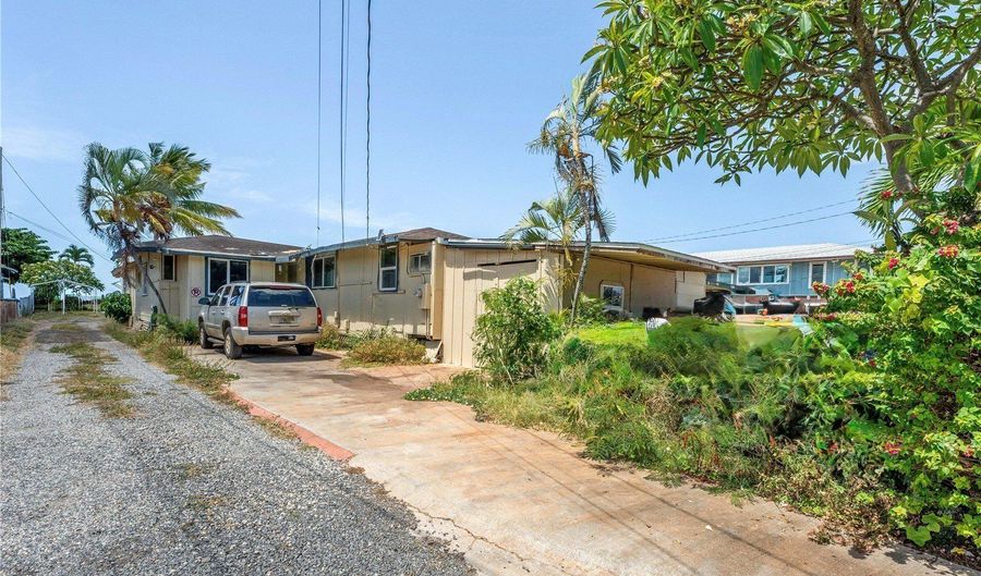 91-419 Ewa Beach Rd, Ewa Beach, HI 96706 - 3 Beds, 1 Bath
