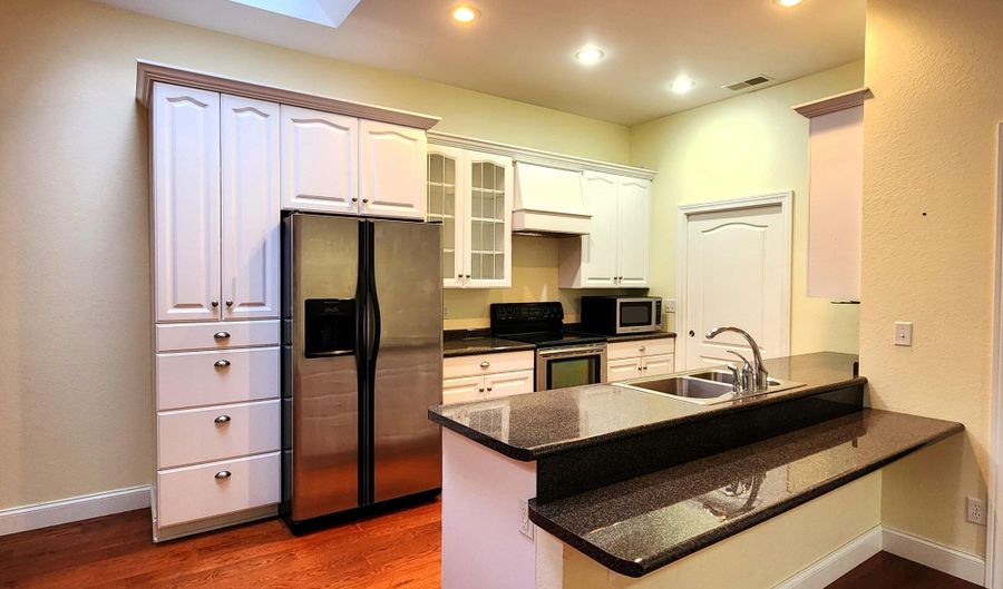 105 N 2nd Ave, Alpena, MI 49707 - 2 Beds, 2 Bath