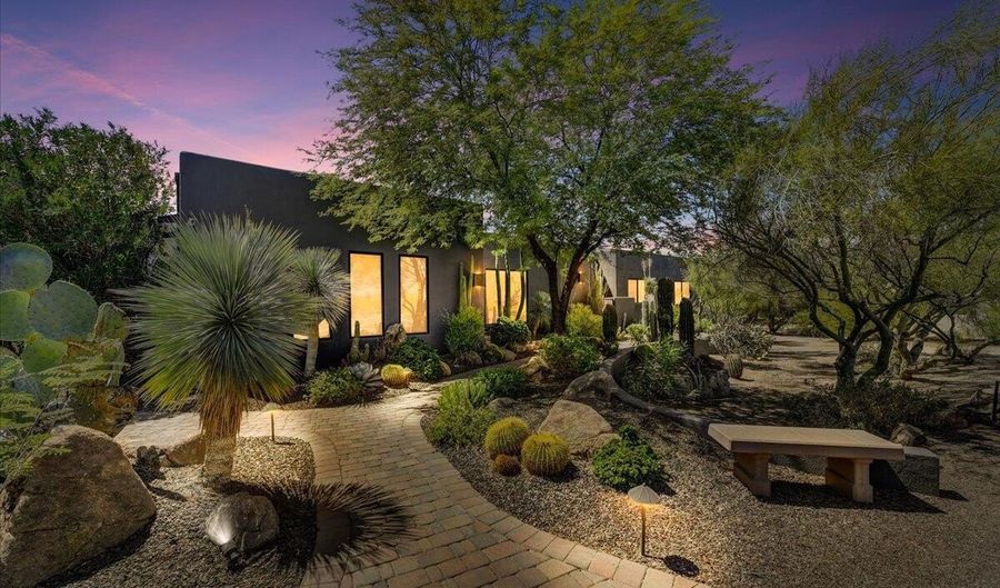 5431 E Olesen Rd, Cave Creek, AZ 85331 - 4 Beds, 3 Bath