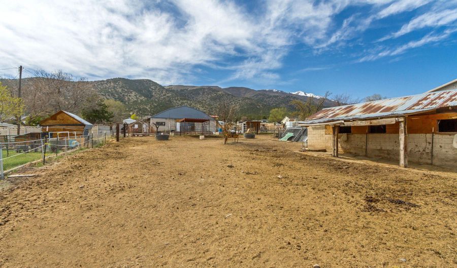 147 N CHURCH W, Cedar Fort, UT 84013 - 5 Beds, 2 Bath