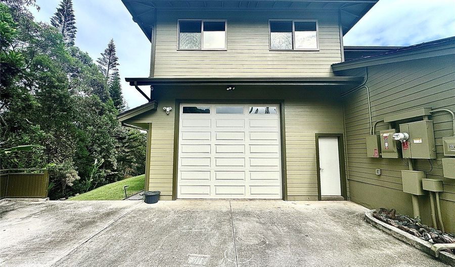 42-101 Aleka Pl, Kailua, HI 96734 - 3 Beds, 1 Bath