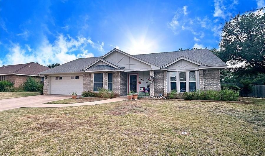 3917 Jennifer Ln, Abilene, TX 79606 - 3 Beds, 2 Bath