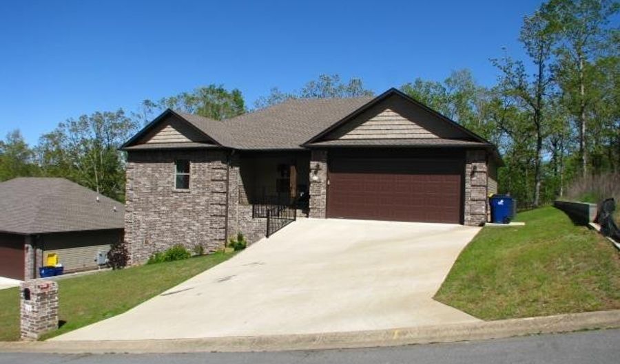 25 Clearwater Ln, Cabot, AR 72023 - 4 Beds, 2 Bath