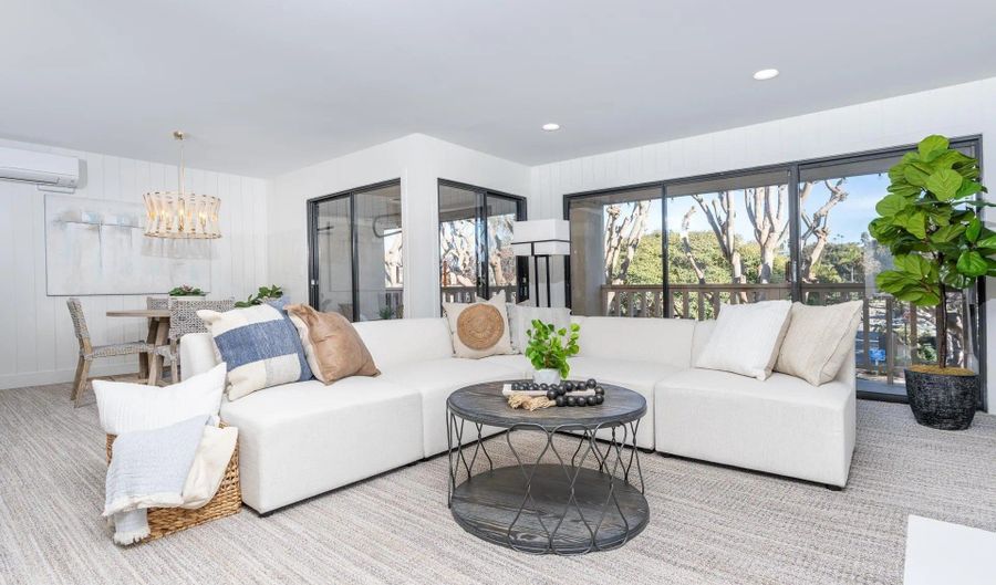 579 S Sierra Ave 17, Solana Beach, CA 92075 - 2 Beds, 3 Bath
