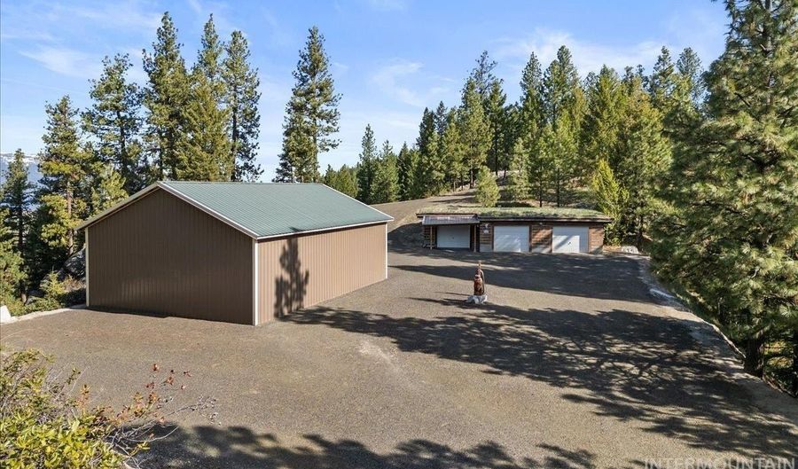 67 Little Donner Dr, Cascade, ID 83611 - 0 Beds, 0 Bath