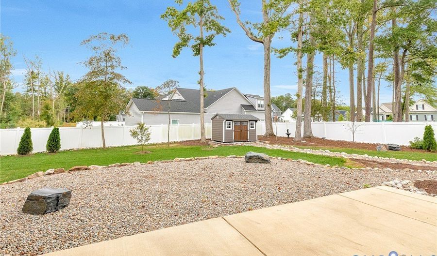 12215 Kenton Ridge Rd, Ashland, VA 23005 - 4 Beds, 3 Bath