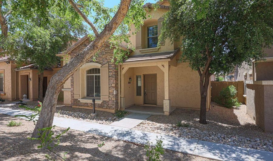 3676 W MUIRFIELD Ct, Anthem, AZ 85086 - 3 Beds, 2 Bath