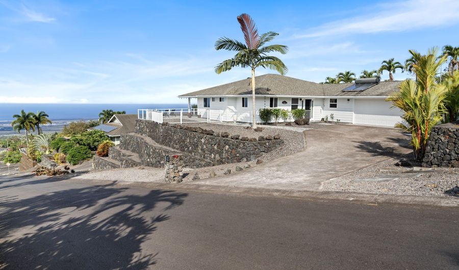 73-1341 ONEONE Pl, Kailua Kona, HI 96740 - 3 Beds, 4 Bath