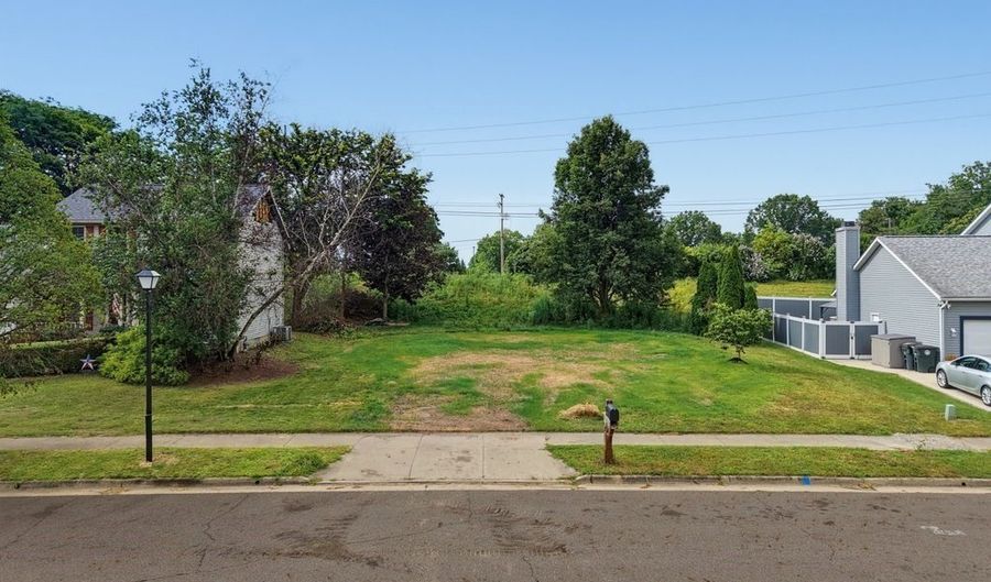 2238 Canterbury Cir, Akron, OH 44319 - 0 Beds, 0 Bath