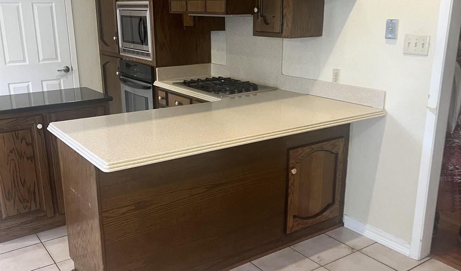 1922 Riverside Dr, Bogalusa, LA 70427 - 3 Beds, 3 Bath