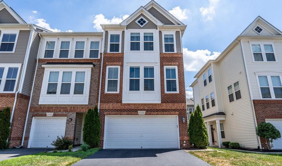 21766 HARROUN Ter, Ashburn, VA 20147 - 4 Beds, 4 Bath