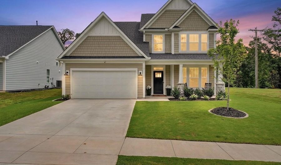 100 Beaverdam Creek Dr, Anderson, SC 29621 - 4 Beds, 3 Bath