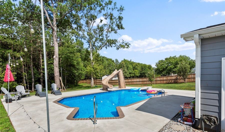 729 Stringer Rd, Belton, SC 29627 - 5 Beds, 4 Bath