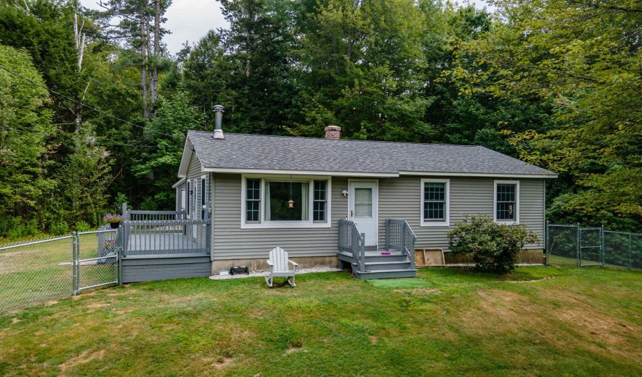 178 Searsmont Rd, Belmont, ME 04952 - 3 Beds, 1 Bath