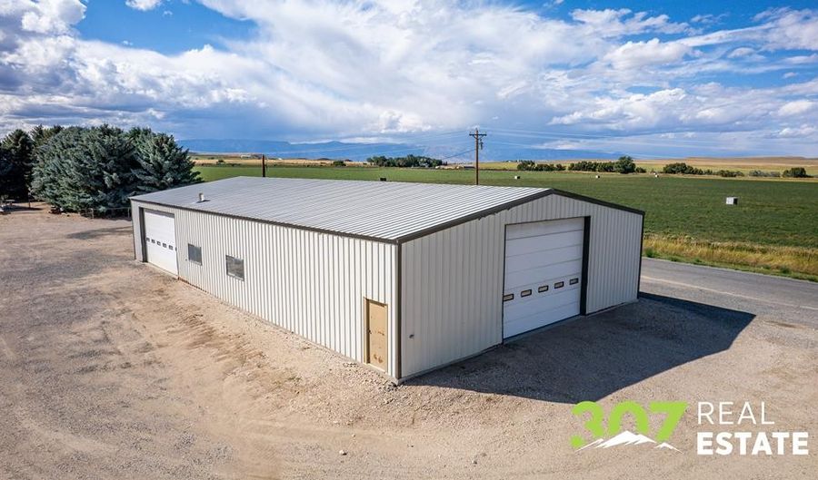 2146 Lane 9, Powell, WY 82435 - 5 Beds, 1 Bath