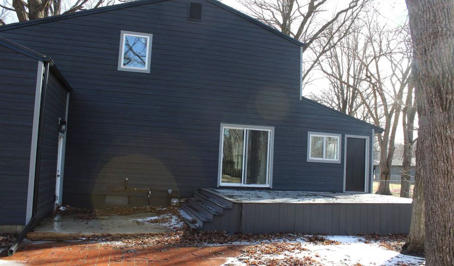 205 Woodlyn Way, Algona, IA 50511 - 3 Beds, 2 Bath