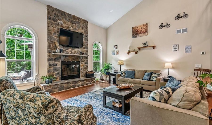 1457 GILBERT Rd, Arnold, MD 21012 - 4 Beds, 4 Bath