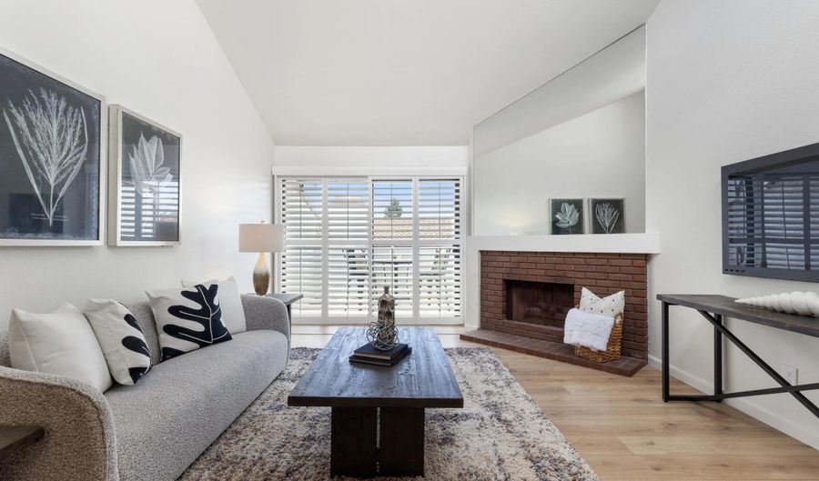 6948 Sandpiper Pl, Carlsbad, CA 92009 - 2 Beds, 2 Bath