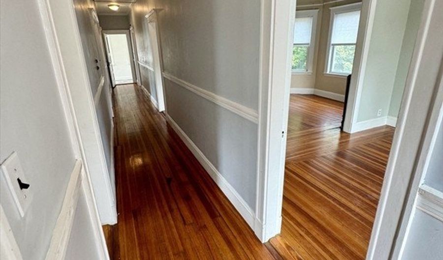 7 Vershire 2, Boston, MA 02132 - 2 Beds, 1 Bath