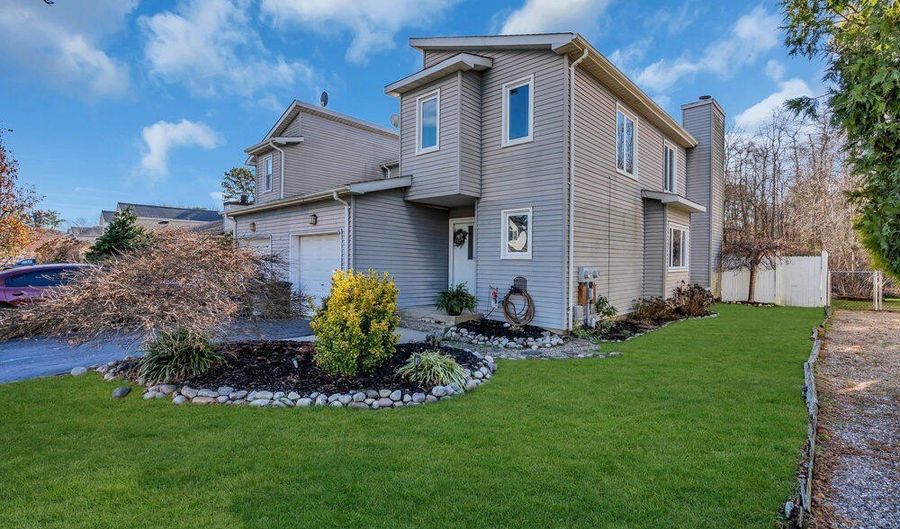 13 B Emerald Dr B, Barnegat, NJ 08005 - 3 Beds, 2 Bath