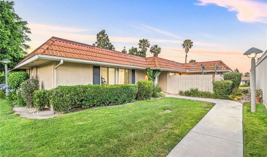 23552 Los Grandes St, Aliso Viejo, CA 92656 - 3 Beds, 2 Bath
