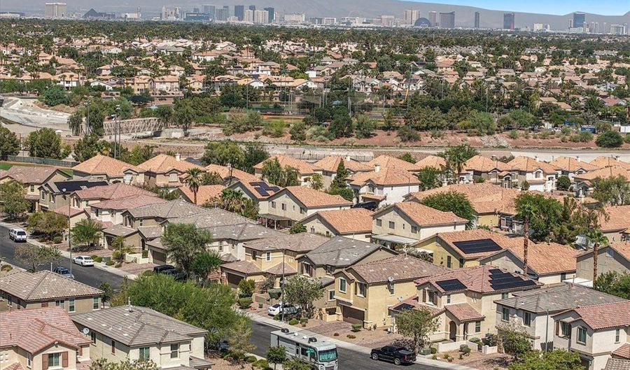 1428 Ozzie Smith Ave, Henderson, NV 89074 - 4 Beds, 3 Bath