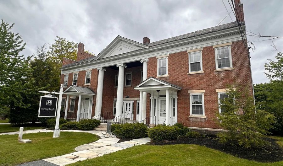 206 Pleasant St, Bennington, VT 05201 - 0 Beds, 0 Bath