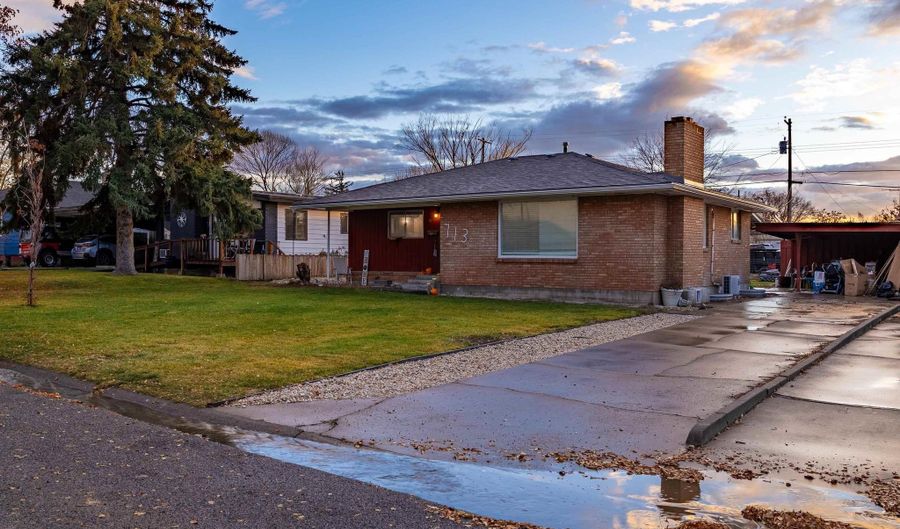 713 8th Ave N, Buhl, ID 83316 - 5 Beds, 1 Bath