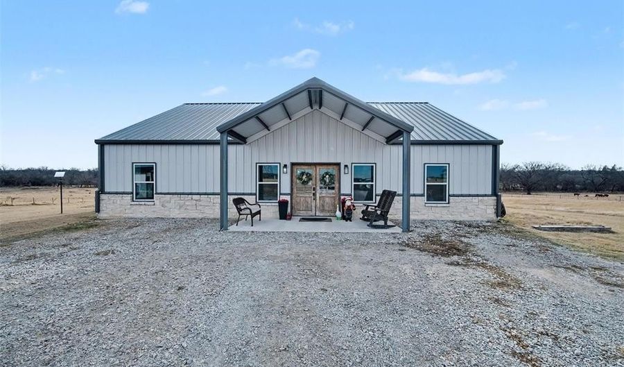 2011 County Road 1590, Alvord, TX 76225 - 3 Beds, 2 Bath