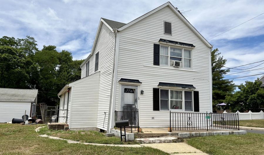79 Avenue D, Atlantic Highlands, NJ 07716 - 3 Beds, 2 Bath