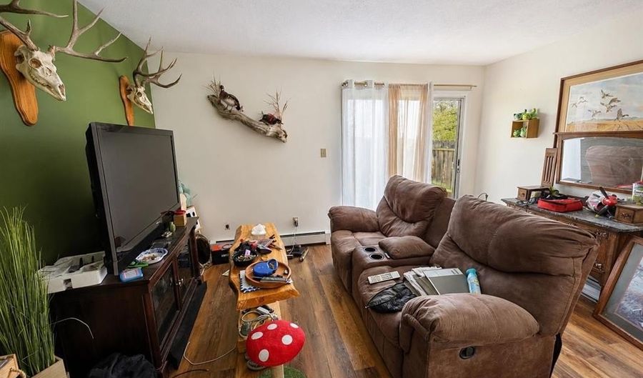 1607 Draw St, Cody, WY 82414 - 2 Beds, 2 Bath