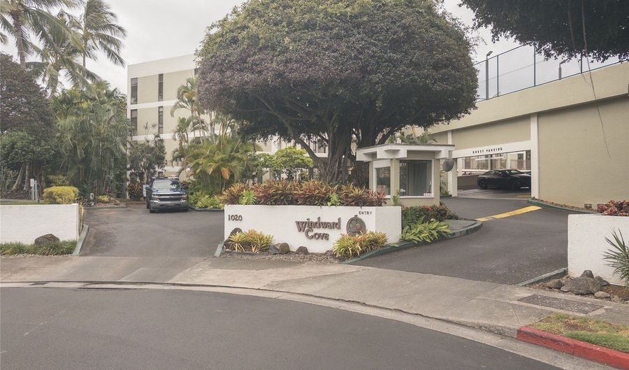 1020 Aoloa Pl 210B, Kailua, HI 96734 - 3 Beds, 2 Bath