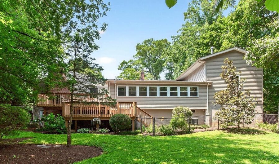 122 FRANKLIN Rd, Annapolis, MD 21401 - 3 Beds, 4 Bath