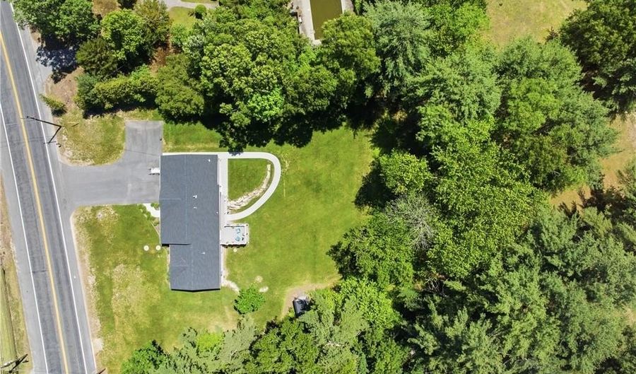 1864 Flat River Rd, Coventry, RI 02816 - 4 Beds, 3 Bath