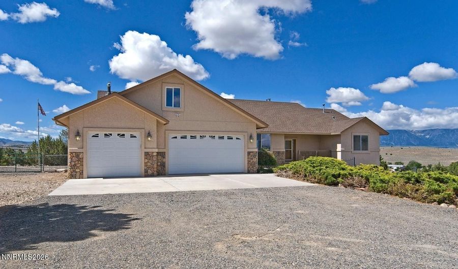 1515 Patrick Ct, Gardnerville, NV 89410 - 3 Beds, 3 Bath