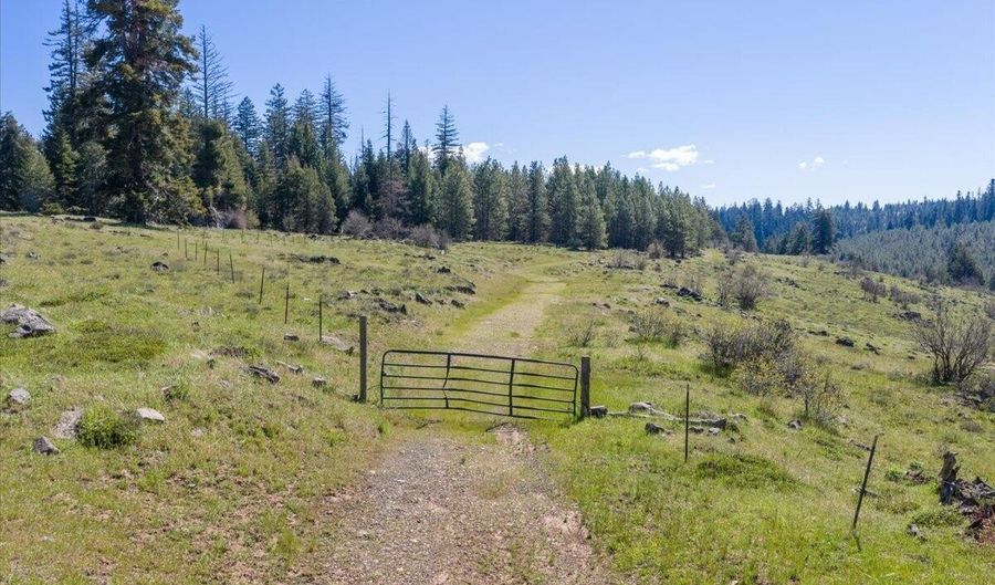 13889 Dead Indian Memorial Rd, Ashland, OR 97520 - 0 Beds, 0 Bath